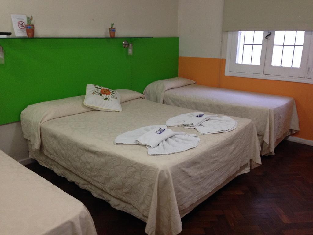 La Posada Del Parque Σάλτα Δωμάτιο φωτογραφία